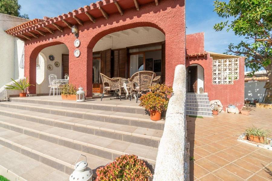 Sale - Single family house - Punta Prima - Orihuela Costa