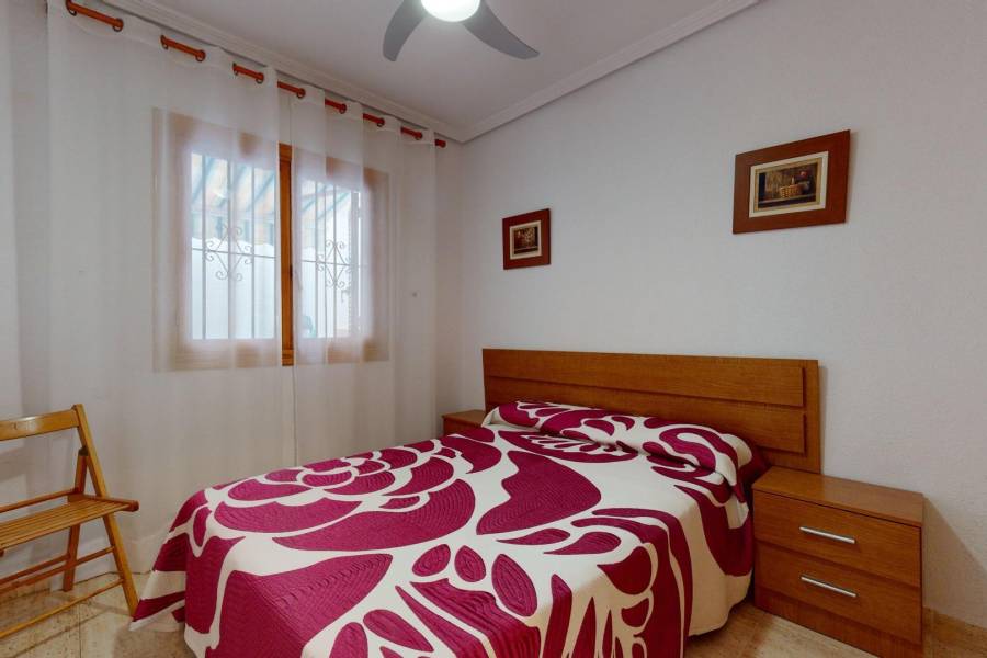 Sale - Apartment - La Torre de la Horadada - Pilar de la Horadada