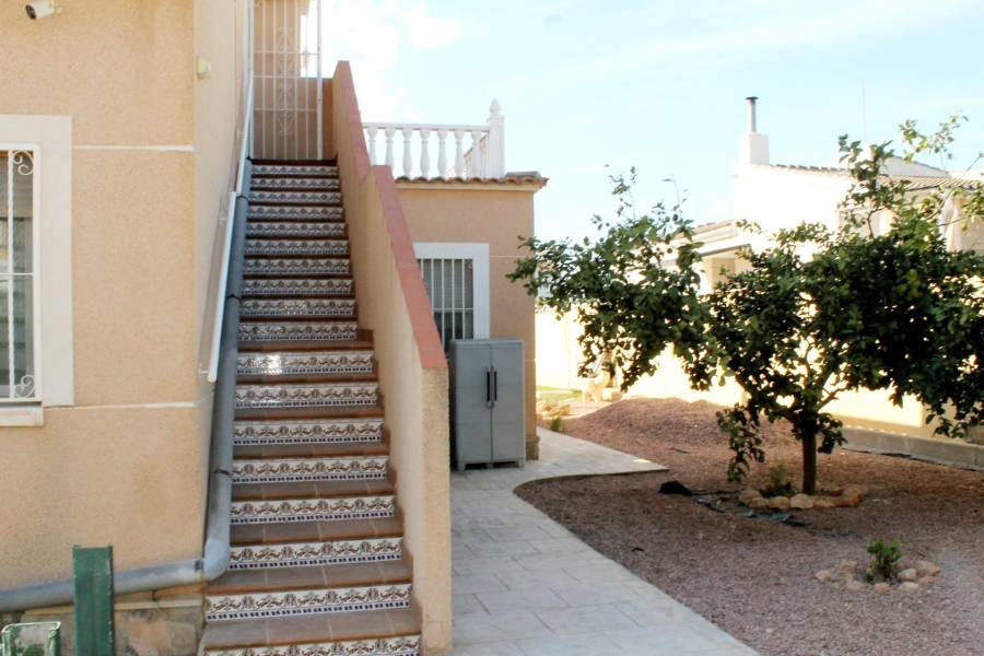 Sale - Villa - San luis - Torrevieja