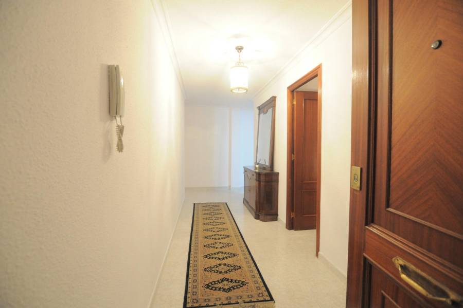 Sale - Flat - Centro - Torrevieja