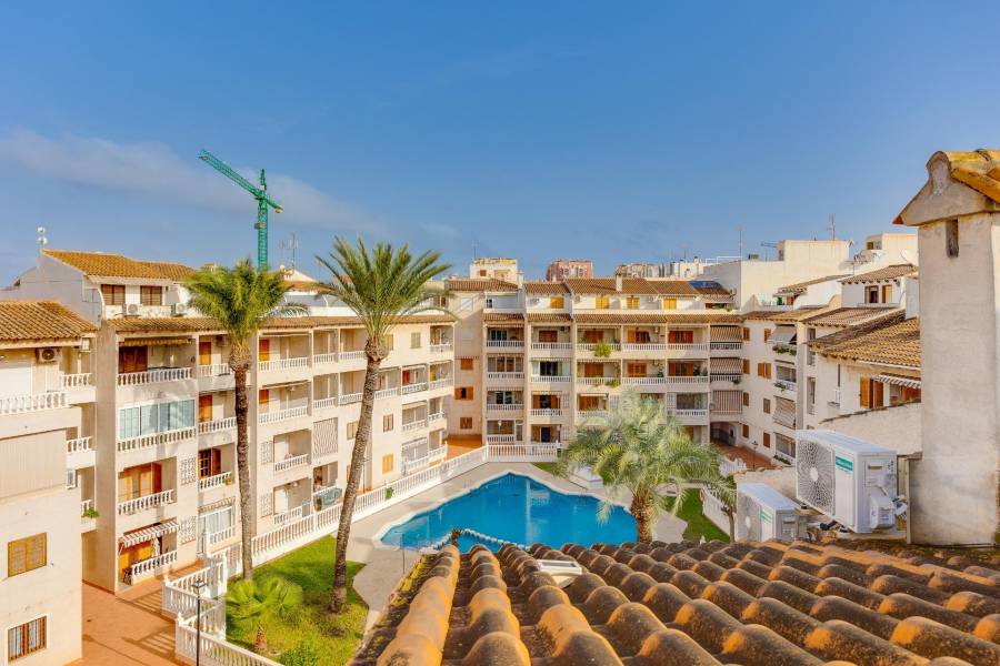 Ático Dúplex - Venta - Playa de los locos - Torrevieja