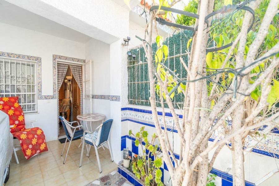 Sale - Bungalow - Los Frutales - Torrevieja