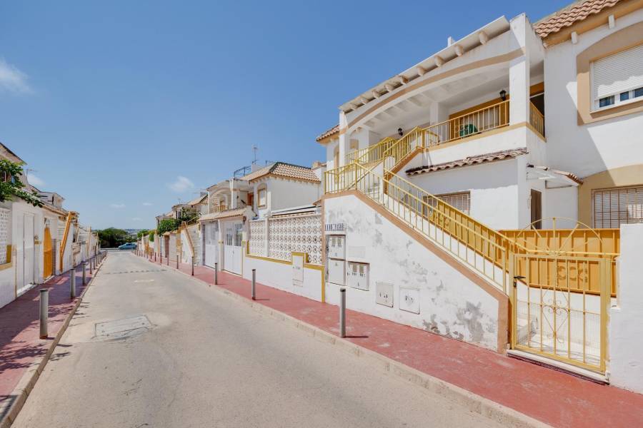 Venta - Bungalow Planta Alta - Centro - Torrevieja