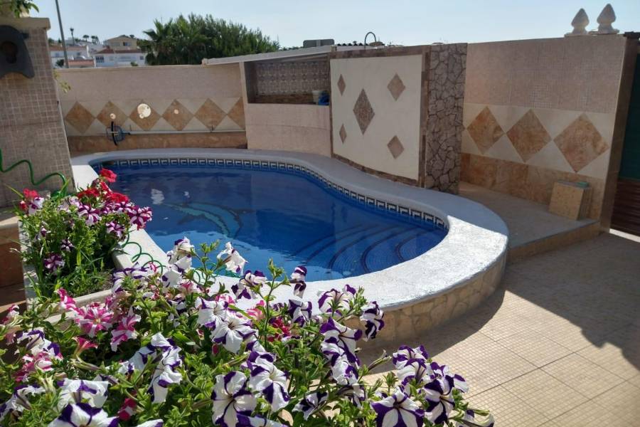 Vente - Villa - Villamartin - Orihuela Costa