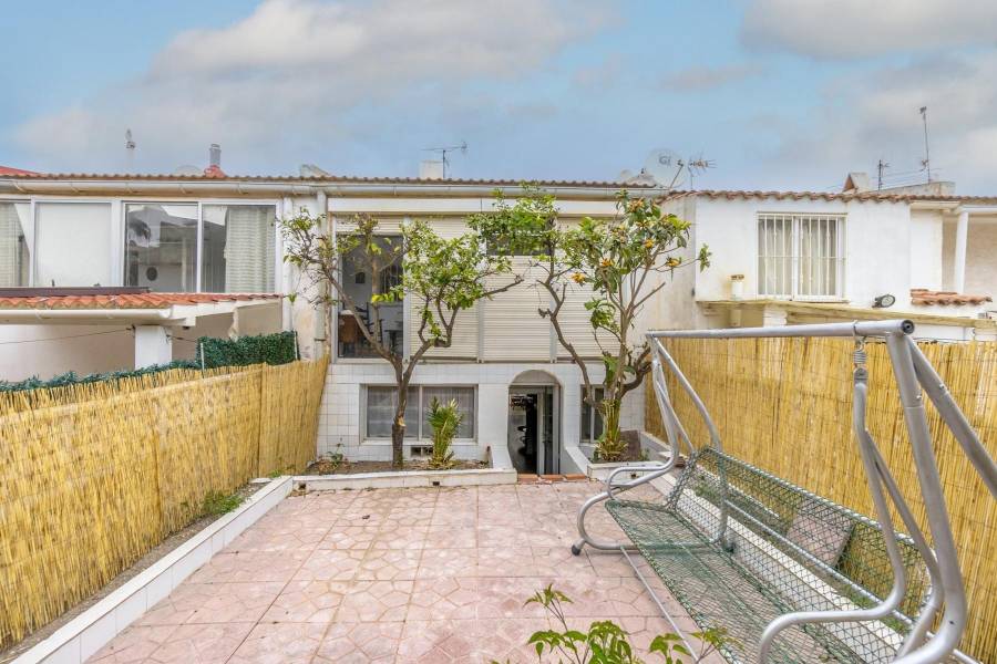 Terraced house - Sale - Los altos - Torrevieja