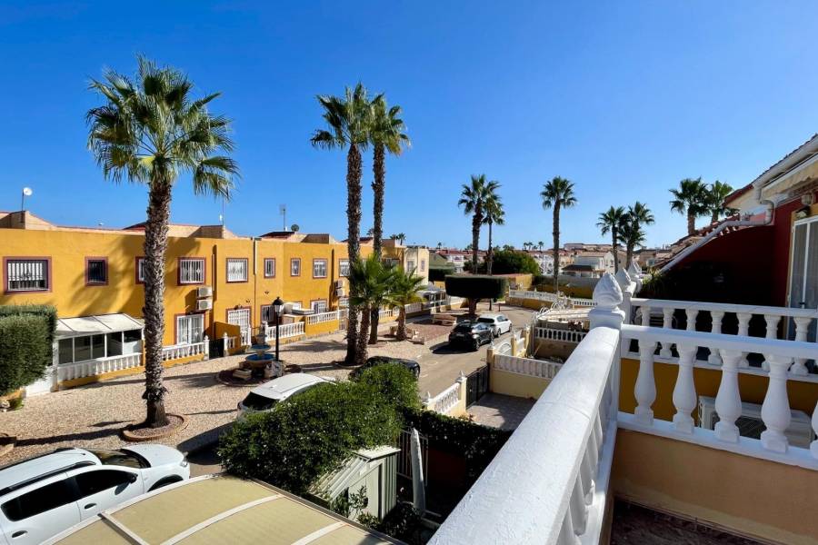 Vente - Maison mitoyenne - Lomas de Cabo Roig - Orihuela Costa