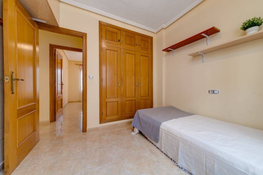 Venta - Chalet - Aguas nuevas 1 - Torrevieja