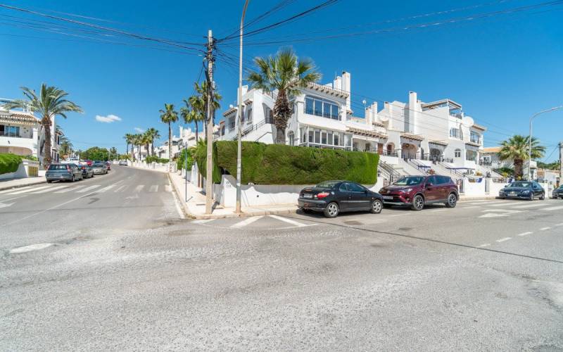 Apartamento - Venta - Villamartin - Orihuela Costa