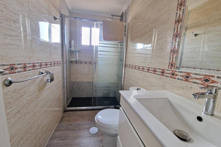 Venta - Apartamento - Nueva Torrevieja - Torrevieja