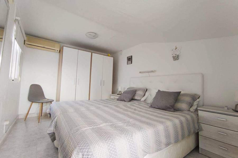 Sale - Bungalow - La Siesta - El Salado - Torreta - Torrevieja