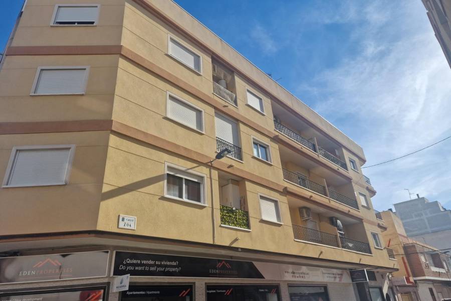 Sale - Apartment - Estacion de autobuses - Torrevieja