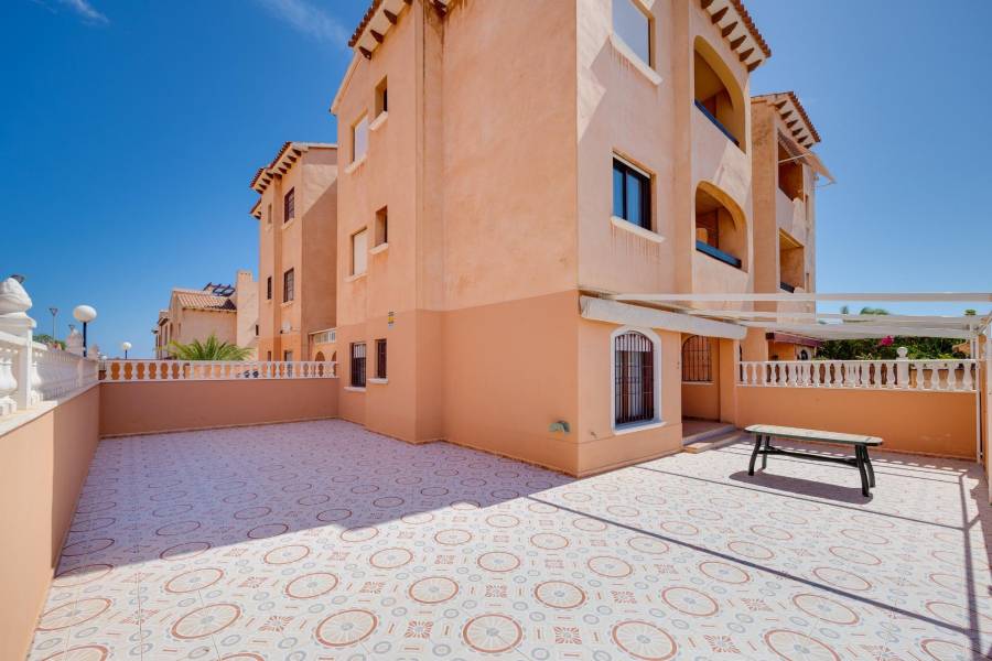 Vente - Bungalow Étage Bas - Torrejón - Torrevieja