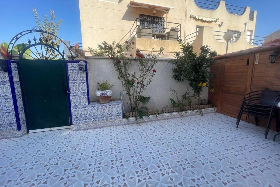 Sale - Terraced house - Doña ines - Torrevieja