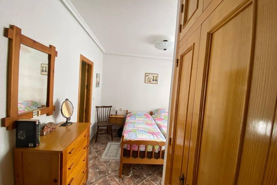 Sale - Flat - Centro - Torrevieja