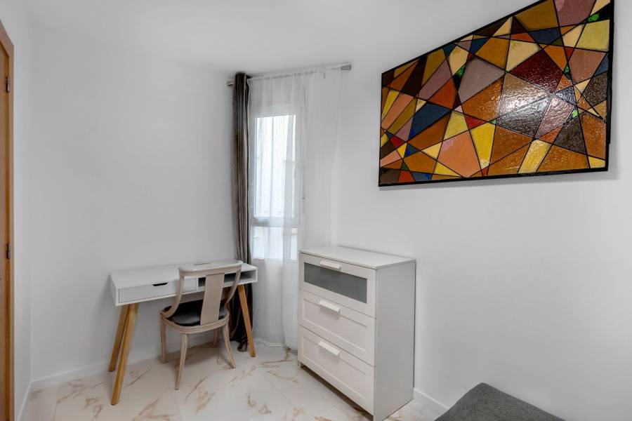 Venta - Apartamento - Playa del cura - Torrevieja