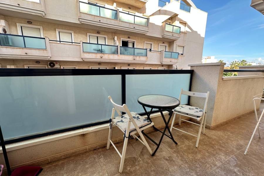 Sale - Apartment - Campoamor - Orihuela Costa