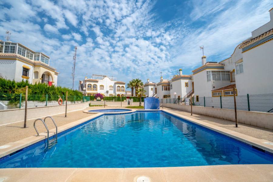 Vente - Rez-de-chaussée - Aguas nuevas 1 - Torrevieja