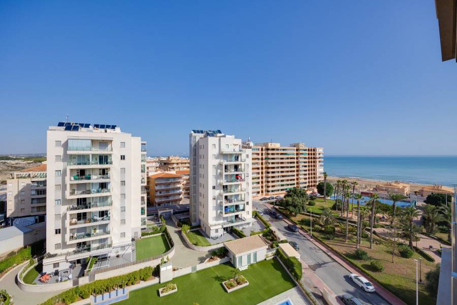 Sale - Apartment - La Mata - Torrevieja