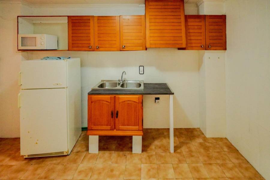 Sale - Apartment - Playa de los locos - Torrevieja