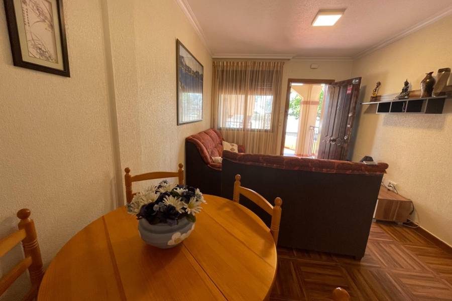 Venta - Bungalow - Aguas nuevas 1 - Torrevieja