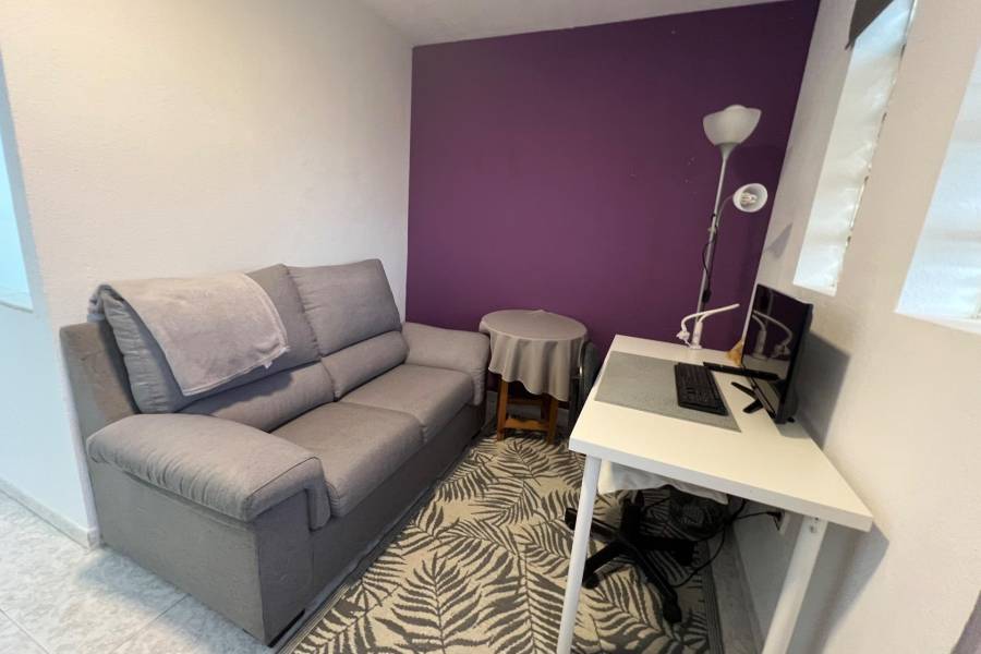 Venta - Chalet - Aguas Nuevas - Torrevieja