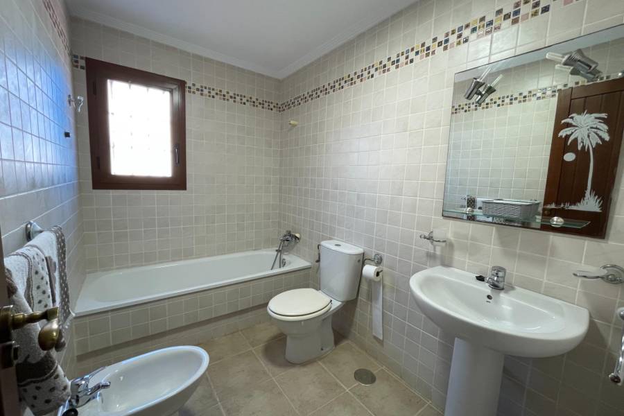 Sale - Apartment - Rosaleda-los frutales - Torrevieja