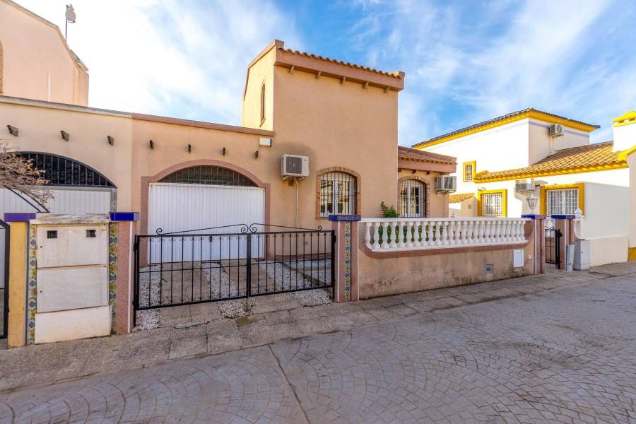 Vente - Maison individuelle - Playa Flamenca - Orihuela Costa