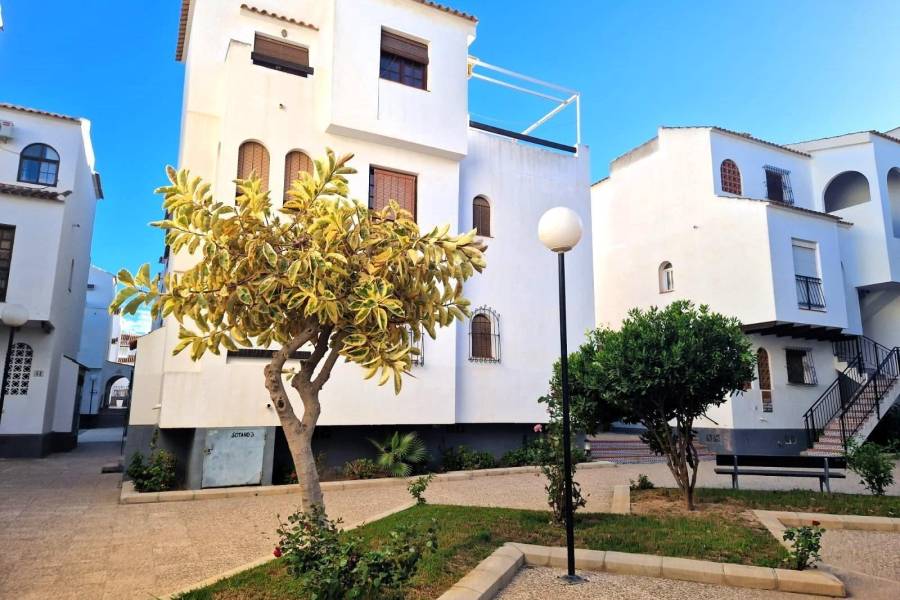 Sale - Ground floor apartment - La veleta - Torrevieja