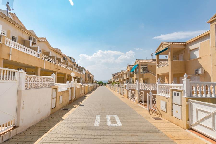 Vente - Bungalow Étage Bas - Torretas - Torrevieja