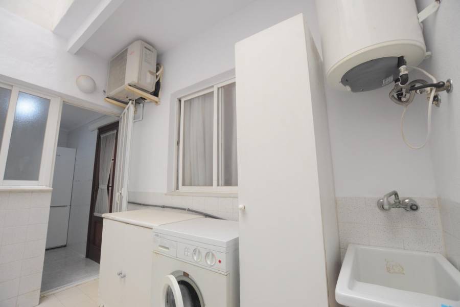 Sale - Flat - Centro - Torrevieja