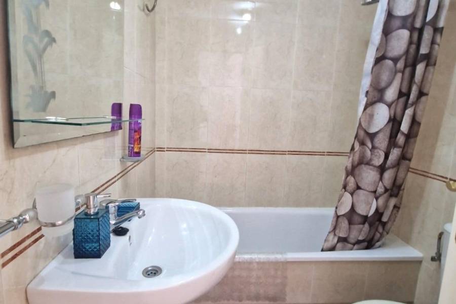 Venta - Bungalow Planta Alta - Aguas nuevas 1 - Torrevieja