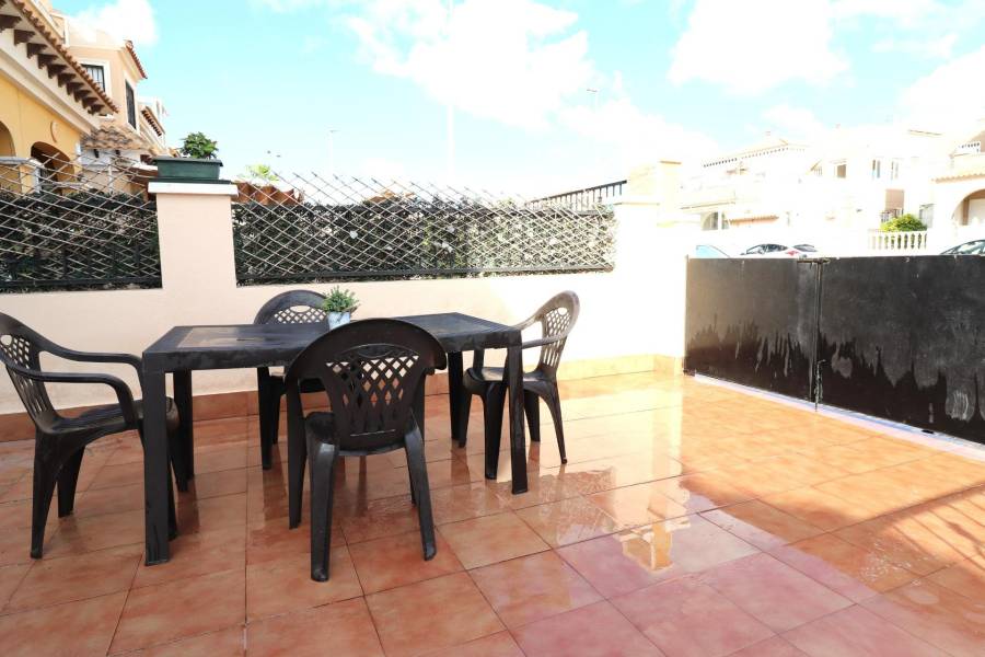 Vente - Maison mitoyenne - Aguas nuevas 1 - Torrevieja