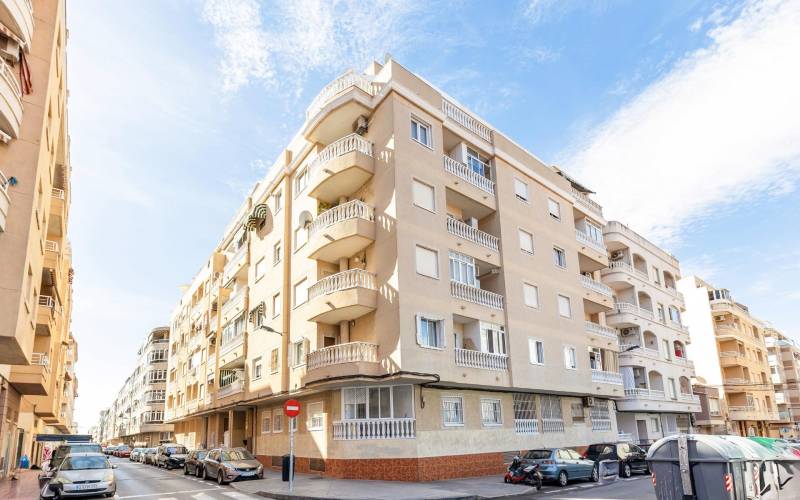 Apartamento - Venta - Estacion de autobuses - Torrevieja