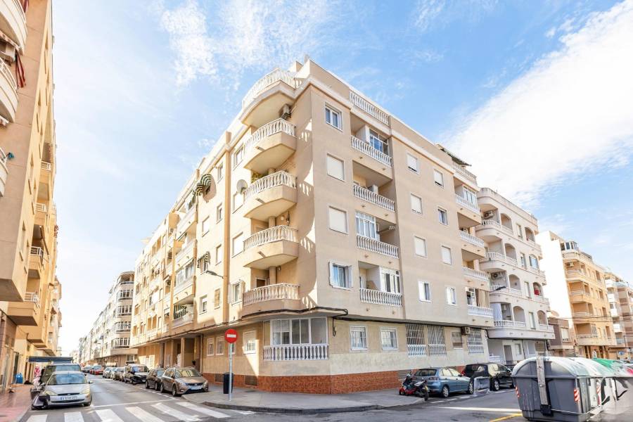 Venta - Apartamento - Estacion de autobuses - Torrevieja