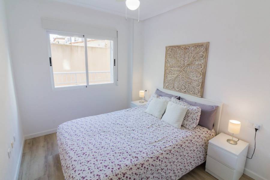 Sale - Apartment - Algorfa