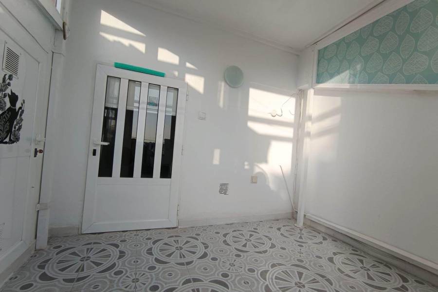 Sale - Bungalow - La Siesta - El Salado - Torreta - Torrevieja