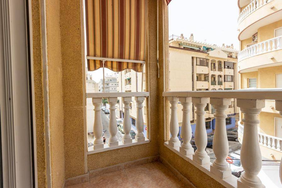 Sale - Flat - Centro - Torrevieja