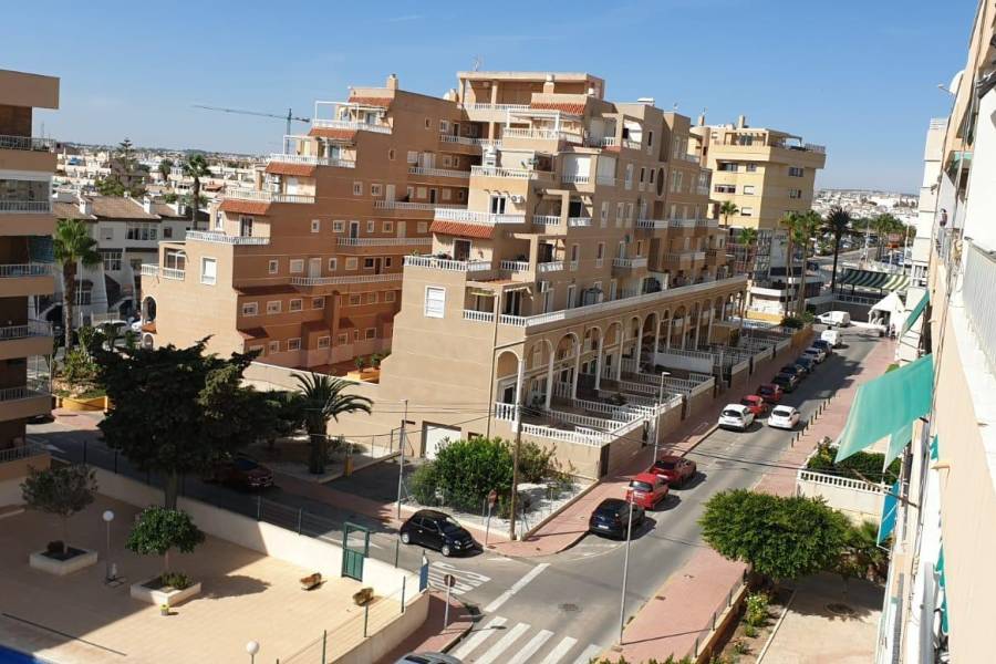 Venta - Ático - Punta prima - Torrevieja