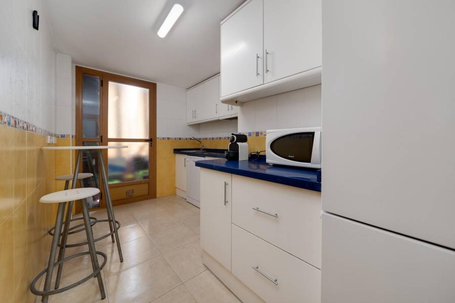 Sale - Apartment - Centro - Torrevieja