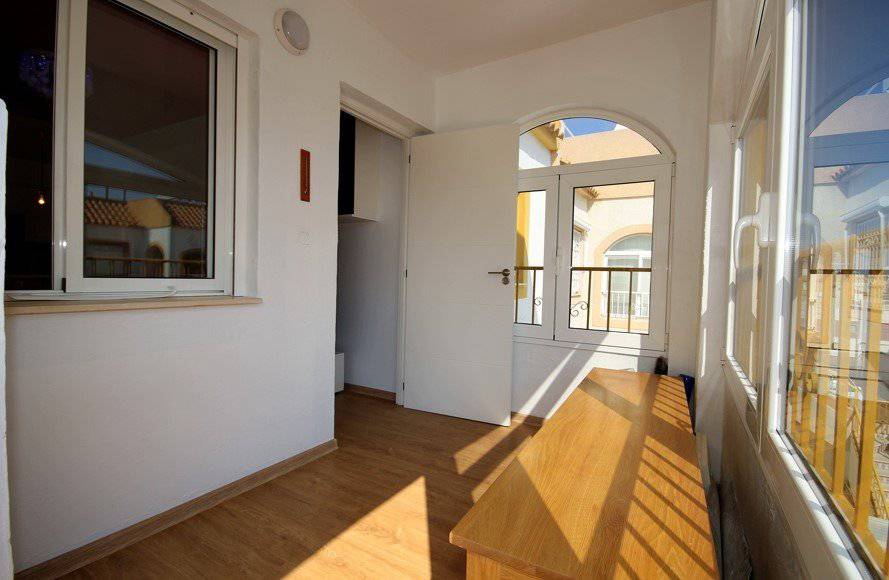 Sale - Bungalow Top Floor - El limonar - Torrevieja