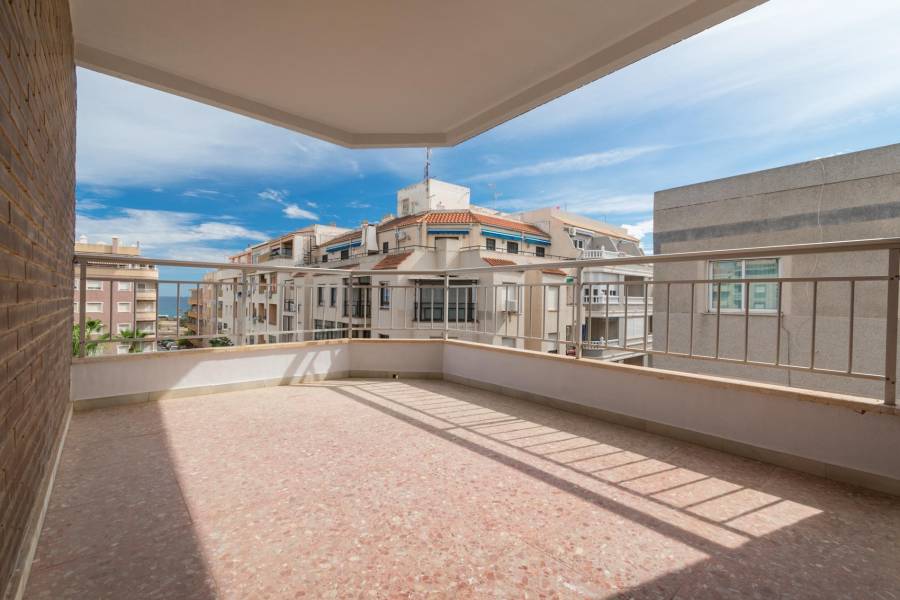 Venta - Apartamento - Playa del cura - Torrevieja