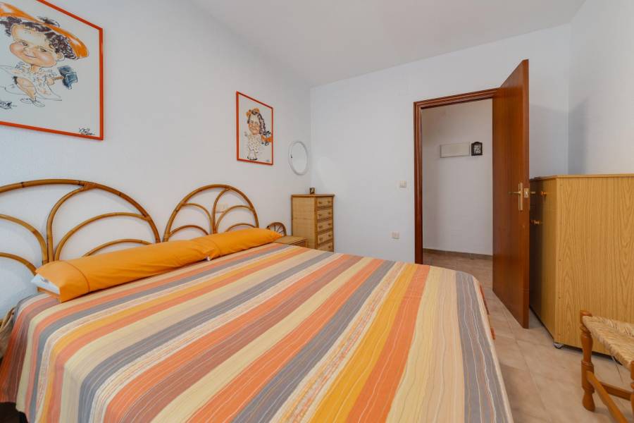 Venta - Apartamento - Playa de los locos - Torrevieja