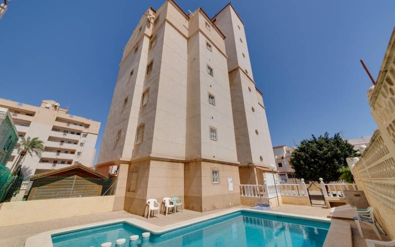 Apartamento - Venta - Nueva Torrevieja - Torrevieja