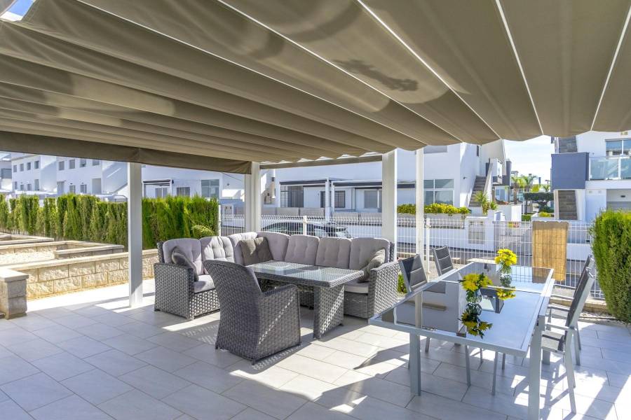 Vente - Bungalow Étage Bas - Los altos - Torrevieja