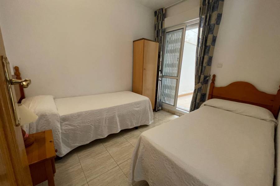 Sale - Apartment - Estacion de autobuses - Torrevieja