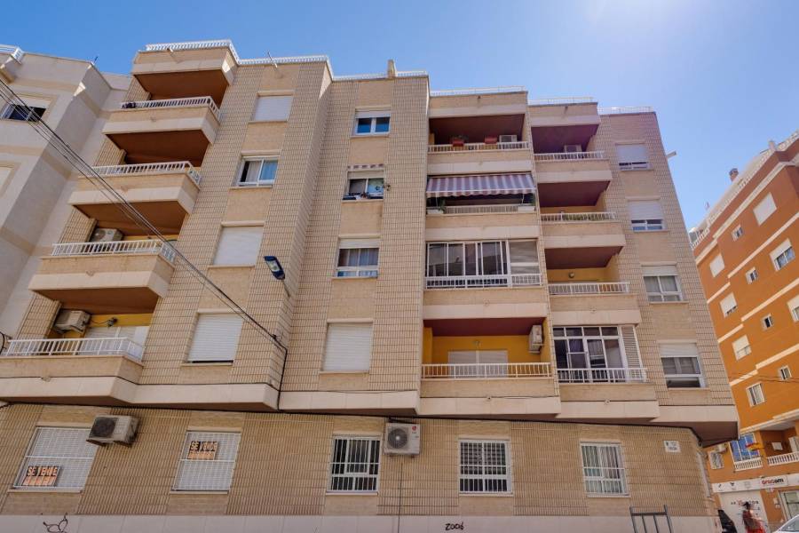 Sale - Apartment - Playa de los locos - Torrevieja