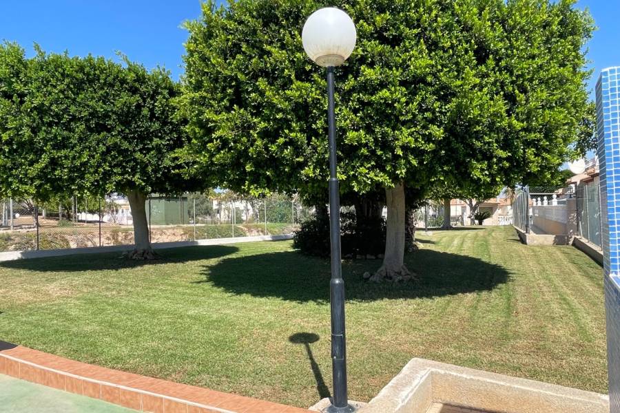 Sale - Terraced house - Los altos - Torrevieja