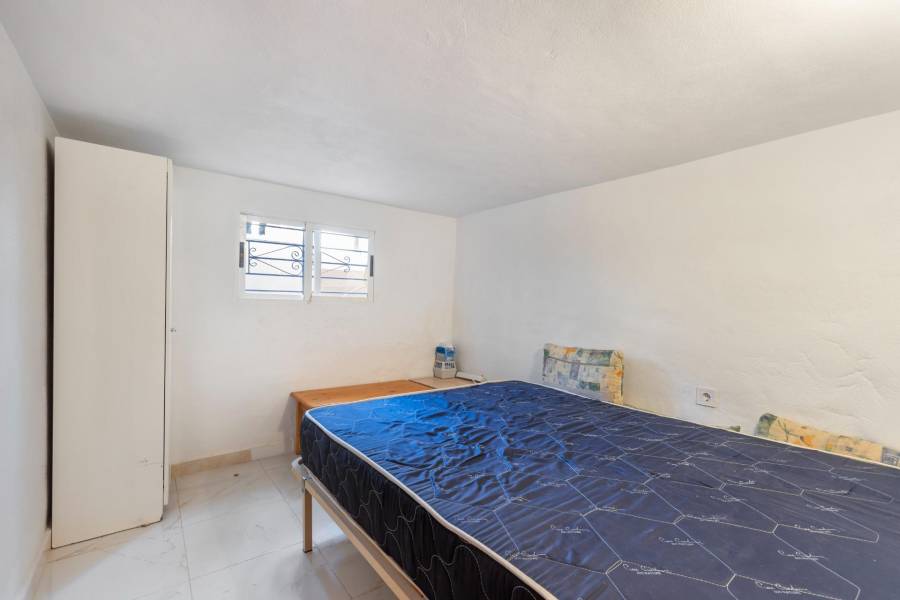 Sale - Bungalow - El limonar - Torrevieja