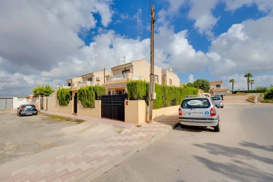 Sale - Single family house - San luis - Torrevieja