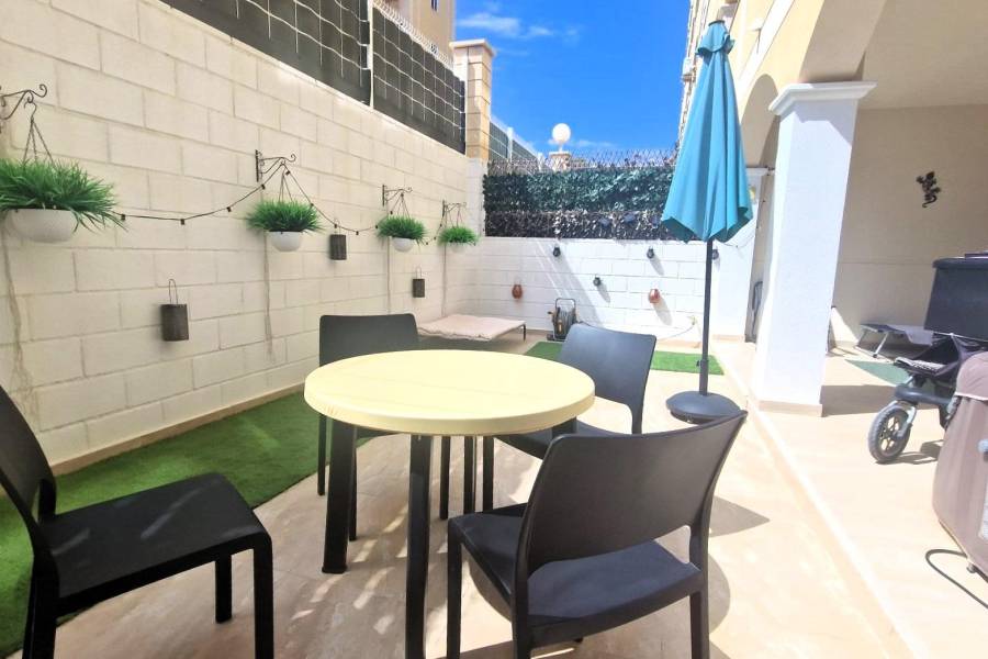 Sale - Ground floor apartment - Torreblanca - Torrevieja